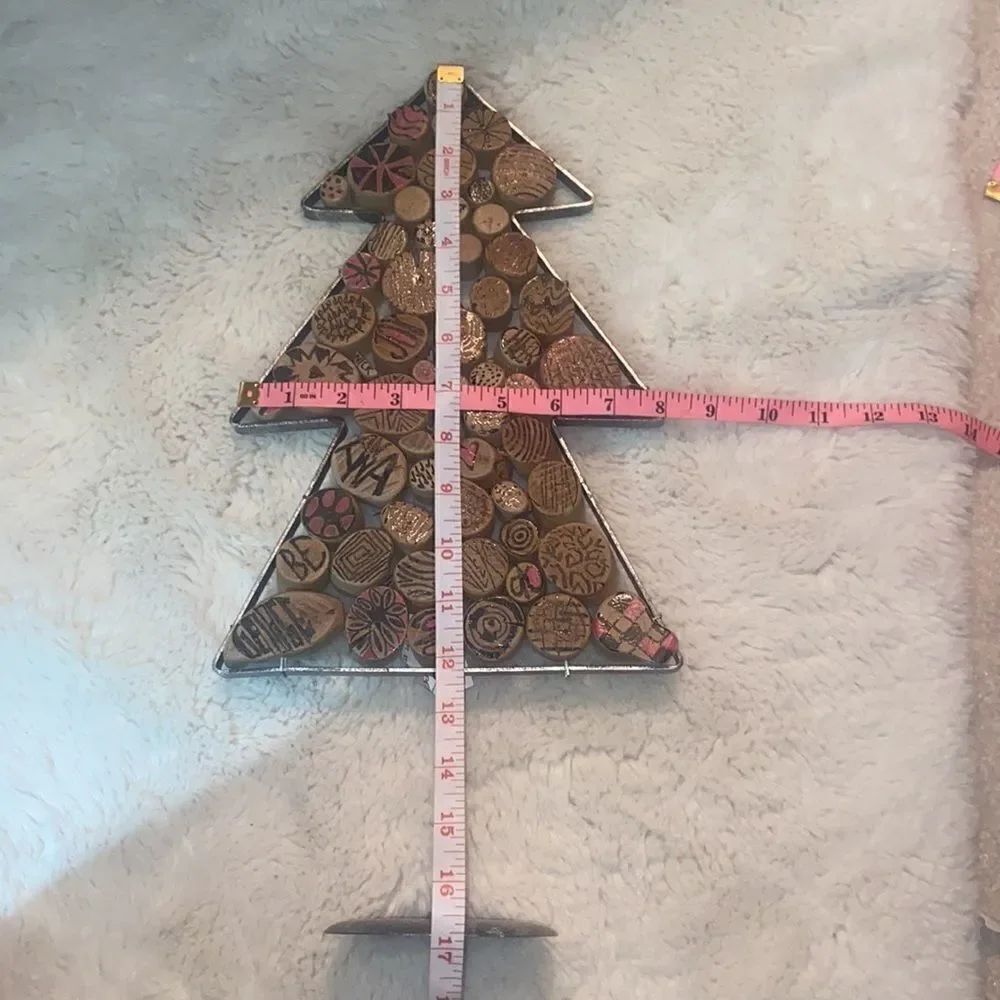 Deb Peters Christmas 🎄 Tree! - Picture 5 of 5